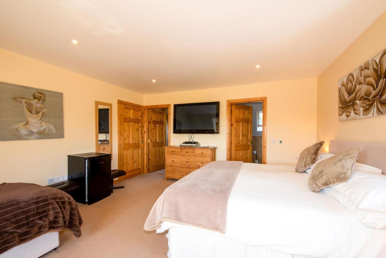 Tigh An Each B&B & Laggan Glamping Newtonmore Exterior photo