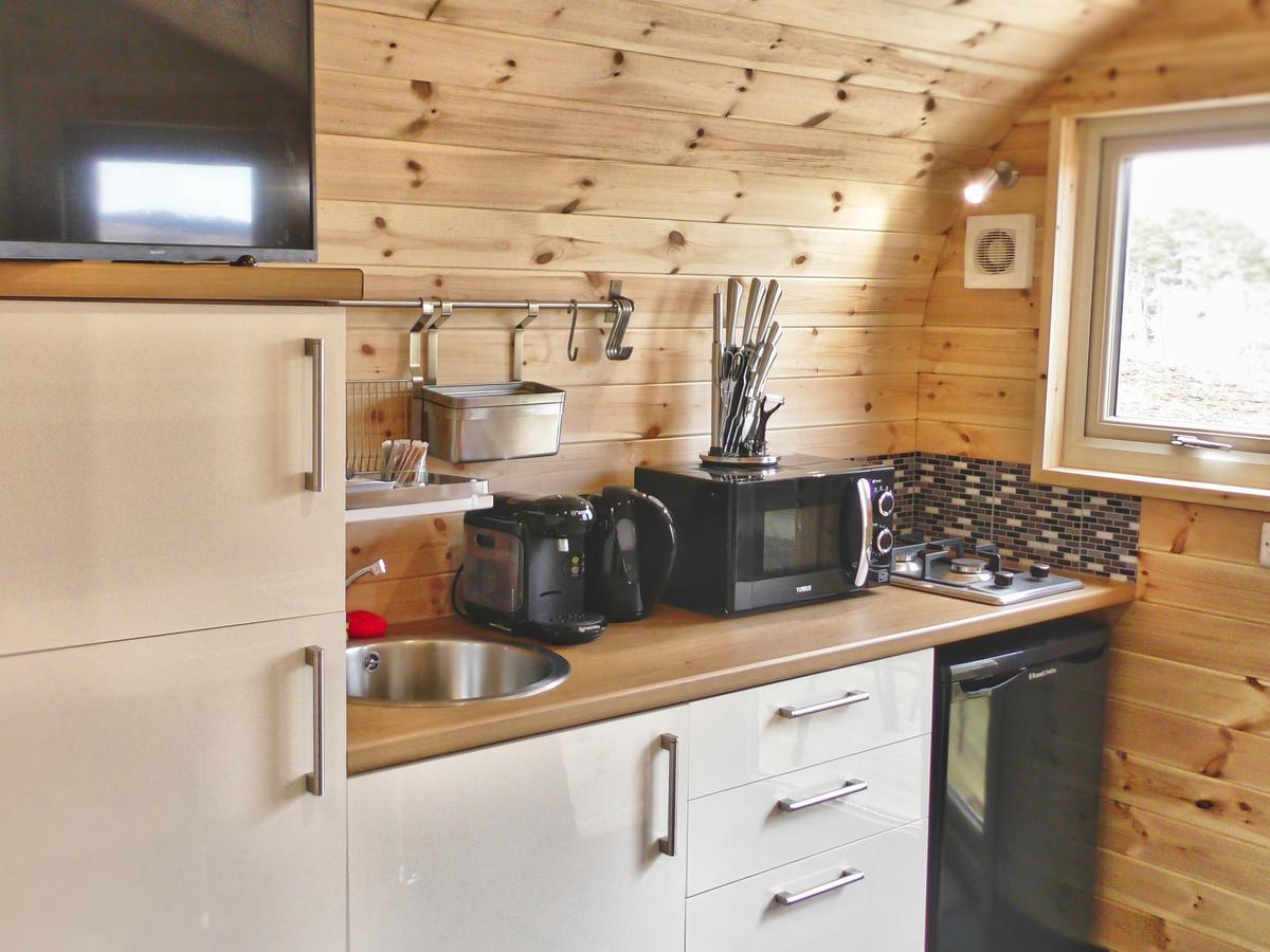 Tigh An Each B&B & Laggan Glamping Newtonmore Exterior photo